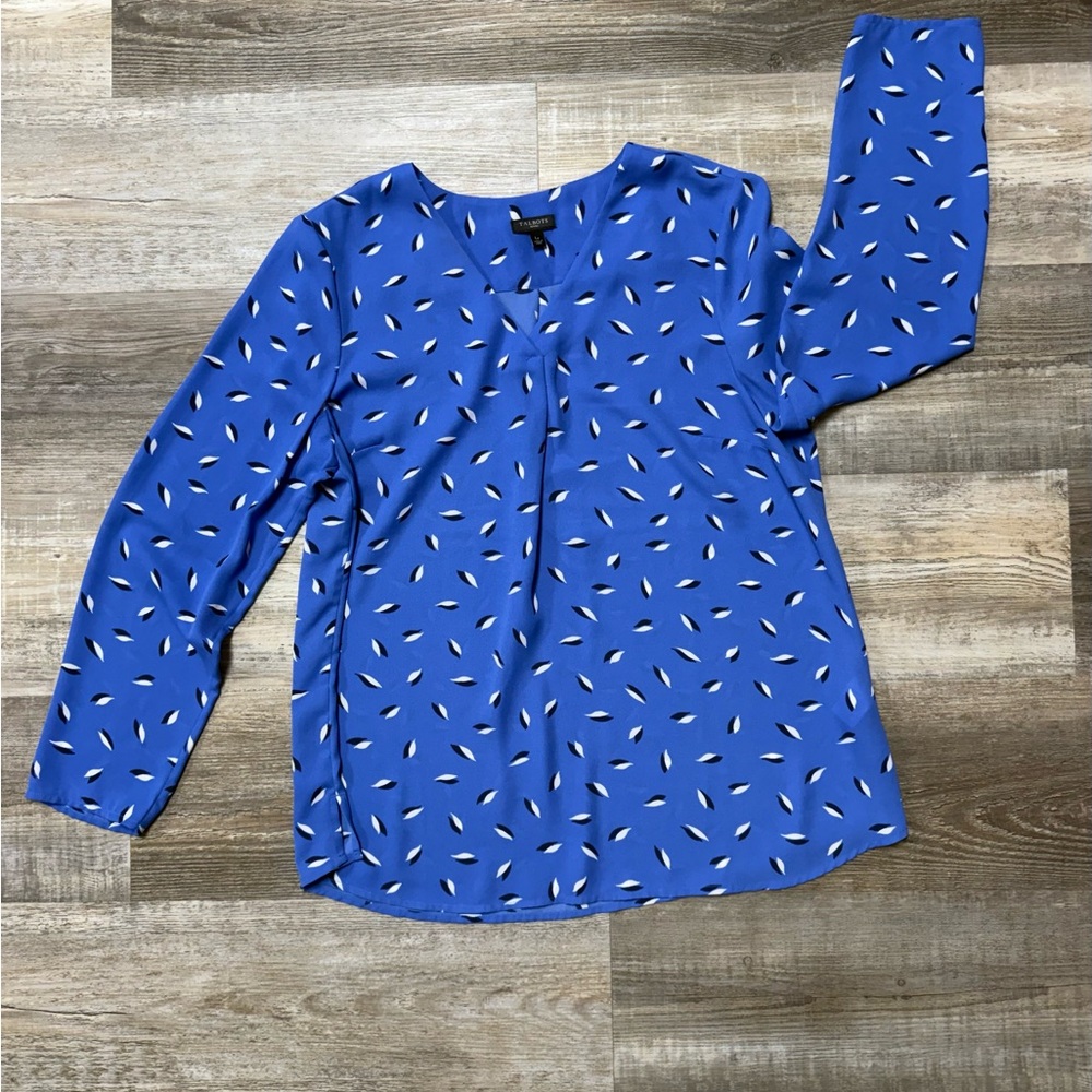 Talbots Printed Long Sleeve V-Neck Blouse (EUC)